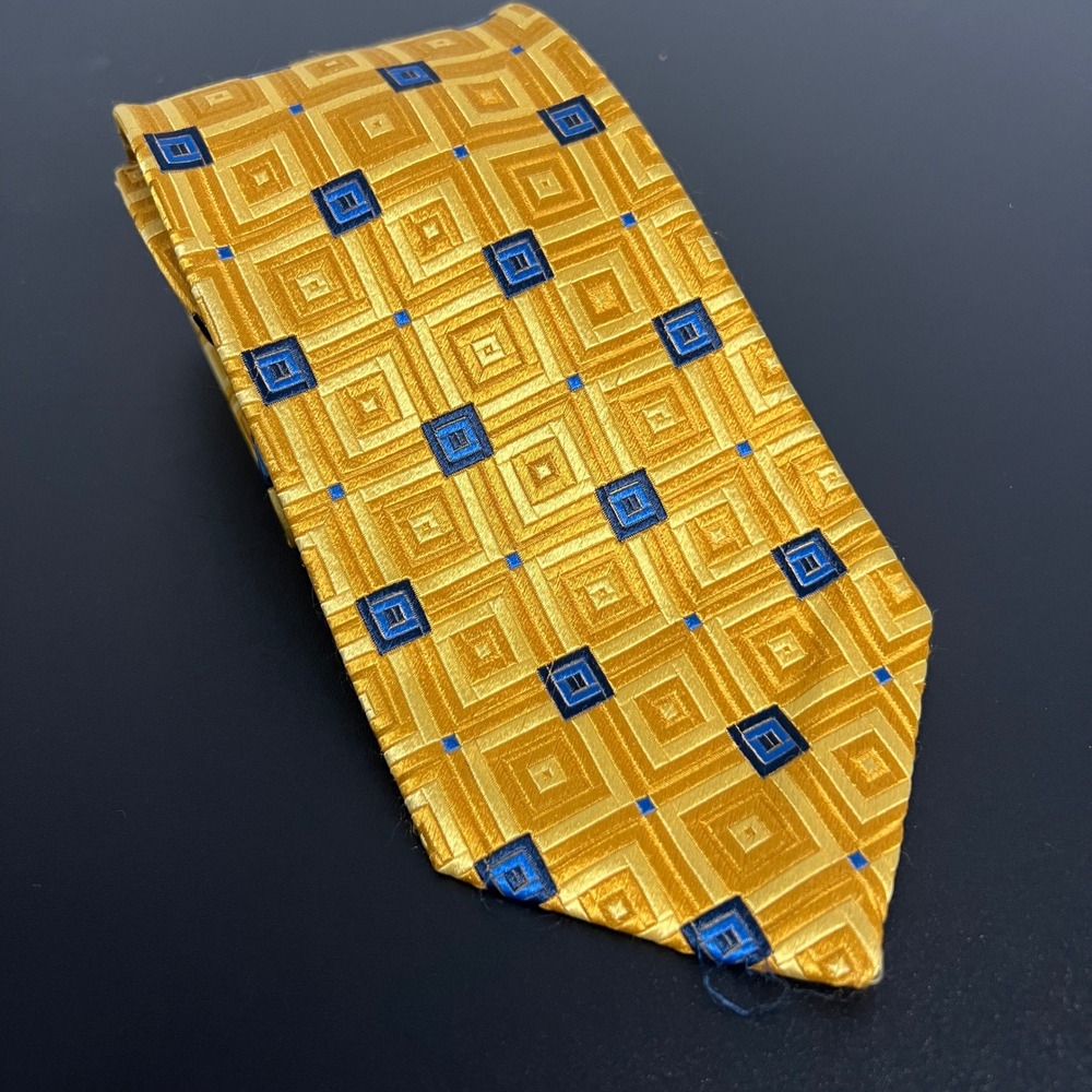 Ermenegildo Zegna Mens Gold Blue Geometric Square Silk Necktie Made in Italy